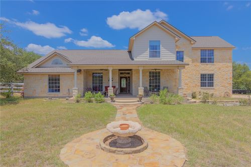 550 Hays Country Acres Rd, Dripping Springs, TX, 78620-4247 | Card Image