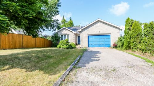 4 Elizabeth St, Barrie, ON, L4N6L8 | Card Image