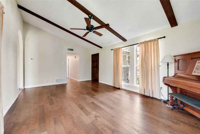 3712 Viewmont Dr, House other with 3 bedrooms, 2 bathrooms and null parking in Carrollton TX | Image 5