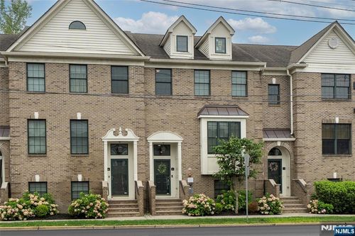 70 Bloomfield, Essex Fells, NJ, 07021 | Card Image