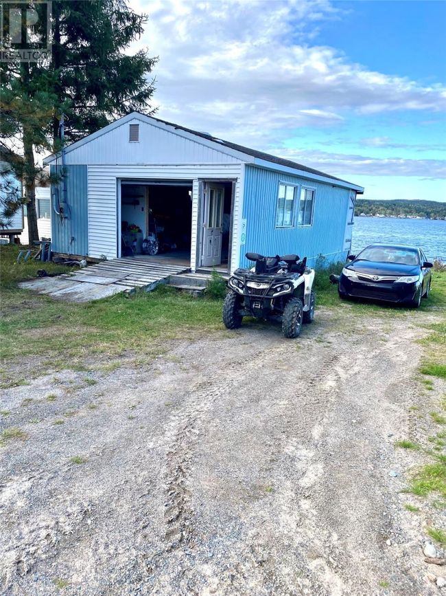 47A Main St S, House other with 3 bedrooms, 2 bathrooms and null parking in Glovertown NL | Image 9