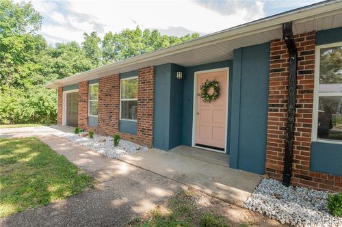 174 Bosa Dr, Saint Robert, MO, 65584-4643 | Card Image