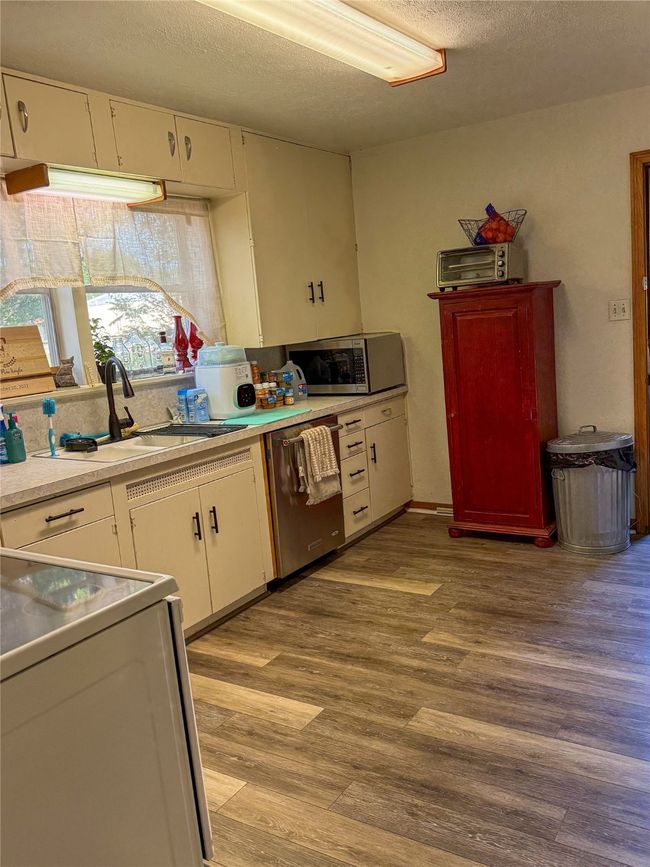 617 N Park St, House other with 3 bedrooms, 1 bathrooms and null parking in Dublin TX | Image 9