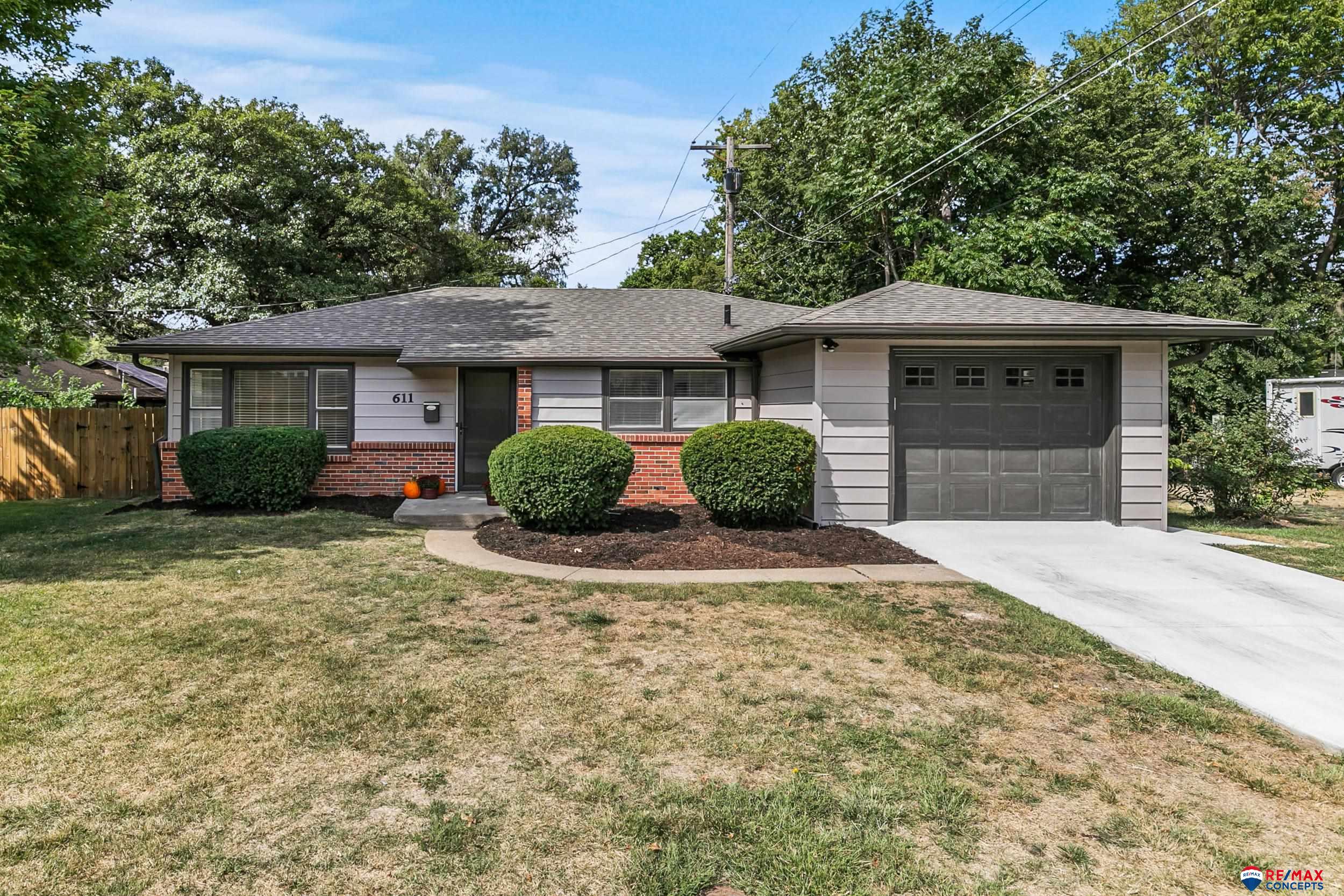 16th St, Beatrice, NE 68310