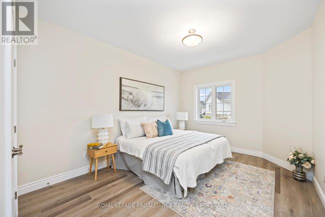 36 Carly Place, Townhouse with 2 bedrooms, 1 bathrooms and 1 parking in Loyalist (Amherstview) ON | Image 13