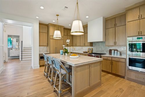 5525 Forsan Way, Dallas, TX, 75230 | Card Image