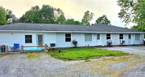 6929 Apple Lane, Carbondale, IL, 62902 | Card Image