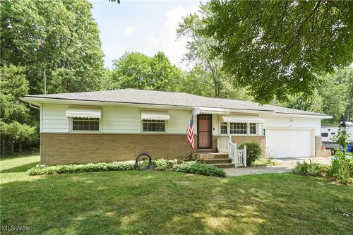 3611 Brookside Dr, Norton, OH, 44203-5503 | Card Image