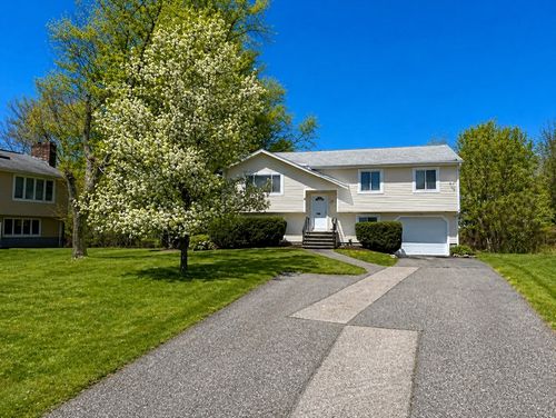22 Leonard Rd, Framingham, MA, 01701-4916 | Card Image