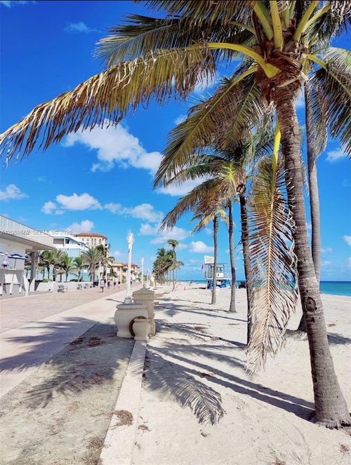106a-326 Harrison St, Hollywood, FL, 33019-1744 | Card Image