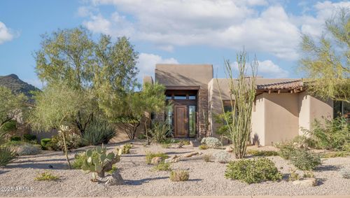9810 E Forgotten Hills Dr, Scottsdale, AZ, 85262-5190 | Card Image