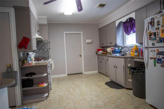 10553 S State Highway 71, House other with 7 bedrooms, 3 bathrooms and 3 parking in Danevang TX | Image 10