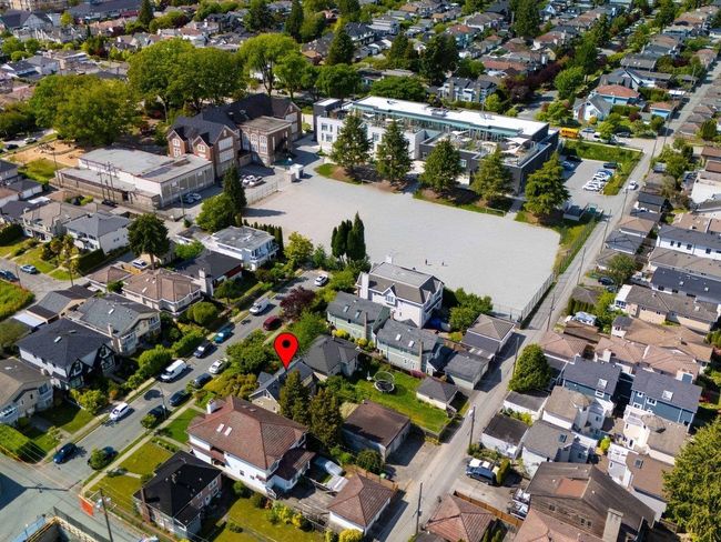 Aerial overview of property's location with nearby suburban area | Image 28