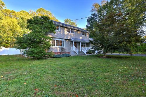 5288 Madison Ave, Trumbull, CT, 06611-1018 | Card Image