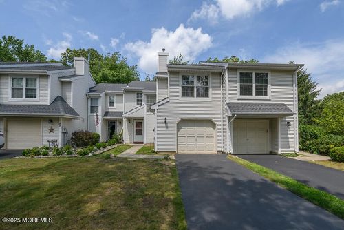 59 Malibu Dr, Eatontown, NJ, 07724-2542 | Card Image