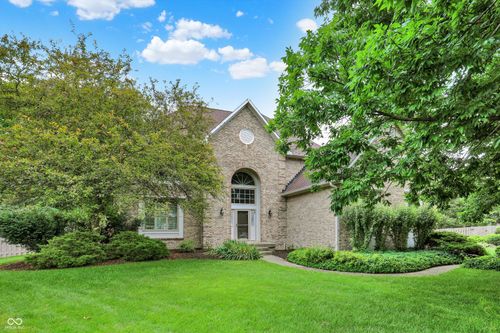 1410 Shadow Ct, Zionsville, IN, 46077-9087 | Card Image