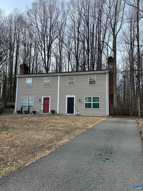 270 Albert Ct, CHARLOTTESVILLE, VA, 22901-1623 | Card Image