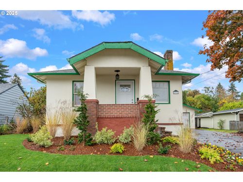 4338 Ne Prescott St, Portland, OR, 97218-1634 | Card Image