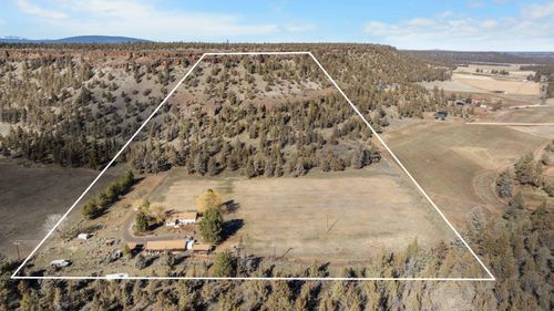 70020 Mckenzie Canyon Rd, Sisters, OR, 97759-9316 | Card Image