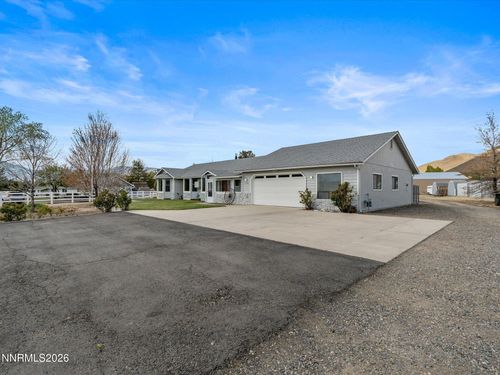 1316 Kim Pl, Minden, NV, 89423-9069 | Card Image
