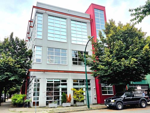 201-272 E 4th Ave, Vancouver, BC, V5T4S2 | Card Image