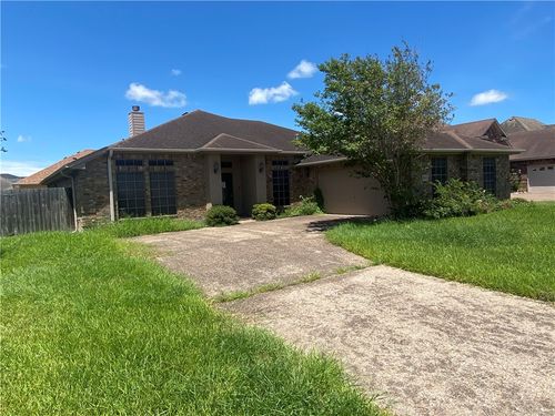 6510 Philmont Lake Dr, Corpus Christi, TX, 78414-4083 | Card Image