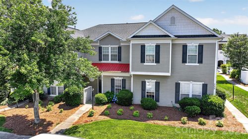 4071 Center Place Dr, Harrisburg, NC, 28075-7435 | Card Image