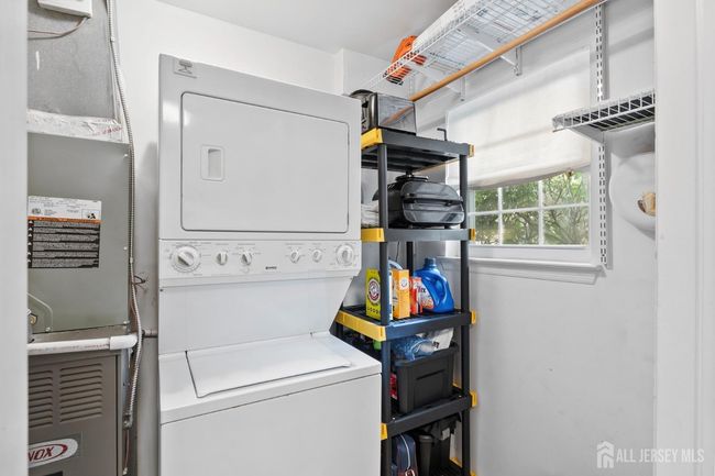 9 Lindsey Cir, Townhouse with 1 bedrooms, 1 bathrooms and null parking in Old Bridge NJ | Image 10