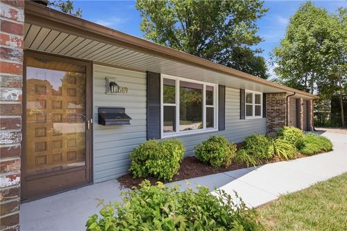 569 Brentwater Rd, Virginia Beach, VA, 23452-2904 | Card Image