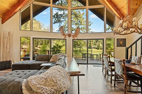 26489 Hillcrest, Lake Arrowhead, CA, 92352 | Card Image