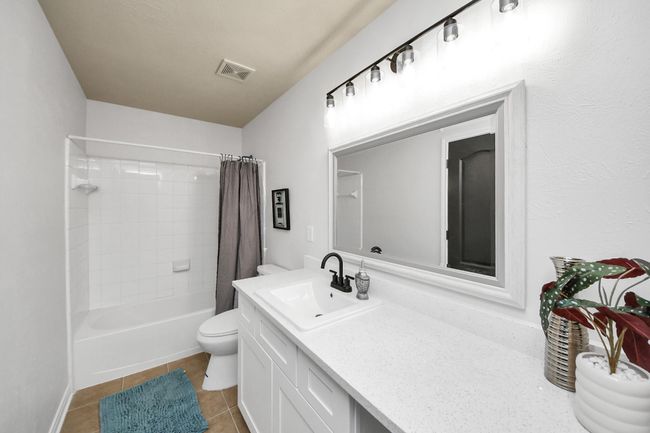 15122 Heron Meadow Ln, House other with 3 bedrooms, 2 bathrooms and 2 parking in Cypress TX | Image 32