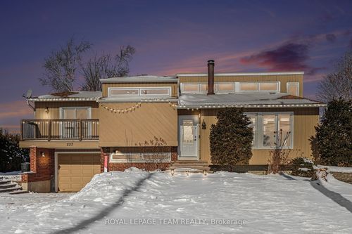 237 Queen St W, Chesterville, ON, K0C1H0 | Card Image