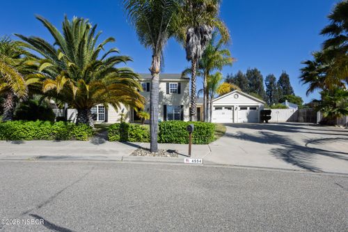 4554 Lamplighter Ln, Santa Maria, CA, 93455-4216 | Card Image
