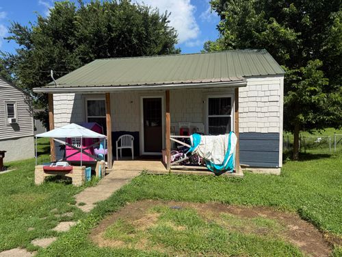 105 Turner Ave, Lancaster, KY, 40444-1246 | Card Image