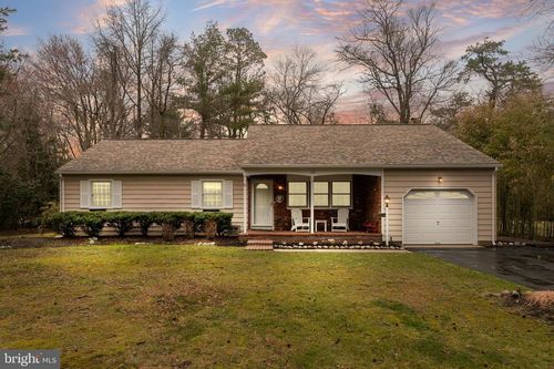 10 Normandy Dr, MEDFORD, NJ, 08055-8539 | Card Image