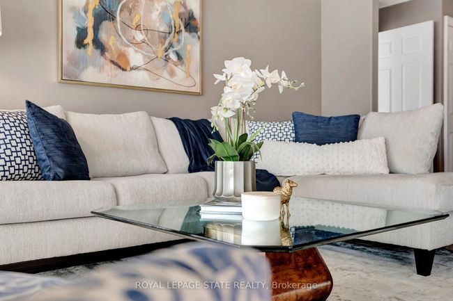 206 - 1770 Main St W, Condo with 2 bedrooms, 2 bathrooms and null parking in Hamilton ON | Image 11
