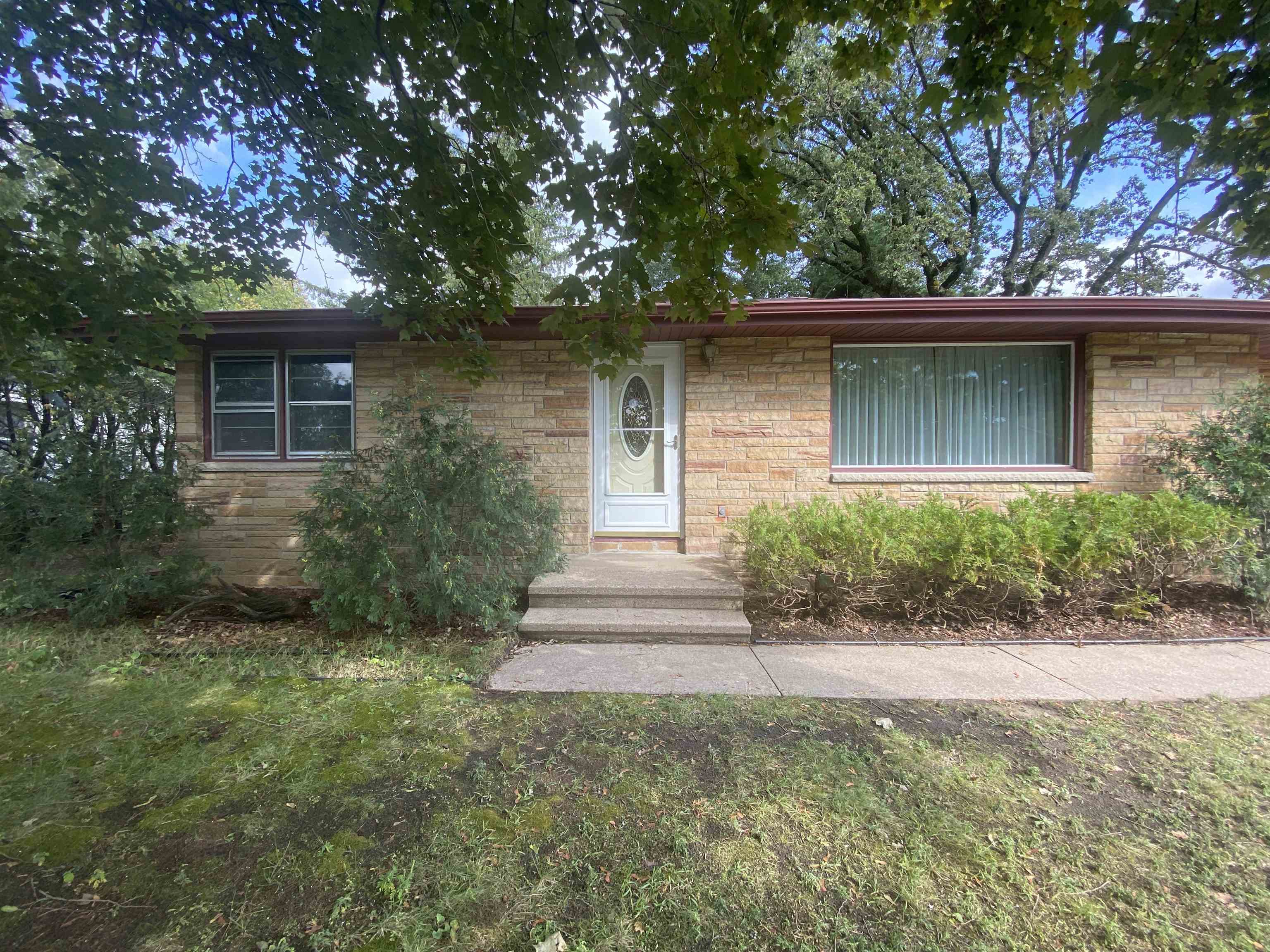 Michigan Ave, Stevens Point, WI 54481