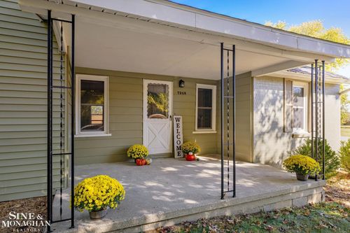 7248 Big Hand Rd, Saint Clair, MI, 48079-3607 | Card Image