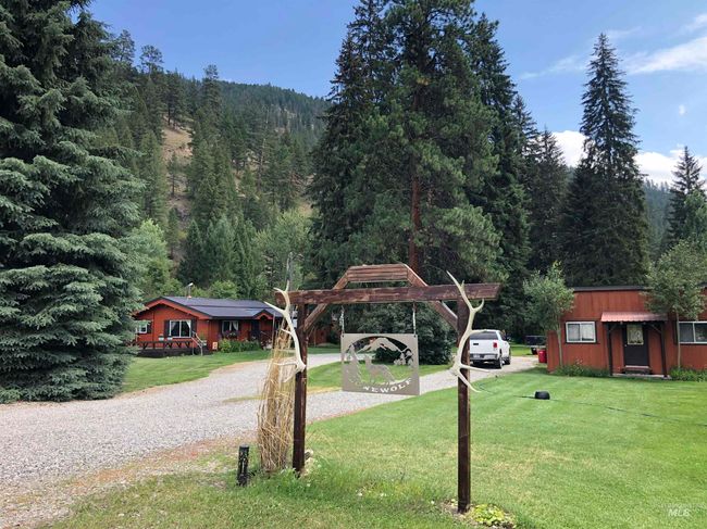 3127 Highway 93 N, House other with 2 bedrooms, 1 bathrooms and 2 parking in Gibbonsville ID | Image 44