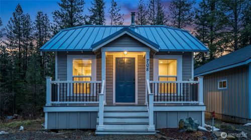 708 Roslyn Pl, Cle Elum, WA, 98922-1042 | Card Image