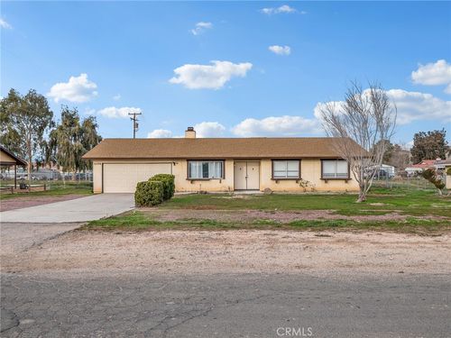 15394 Ute Rd, Apple Valley, CA, 92307-3241 | Card Image