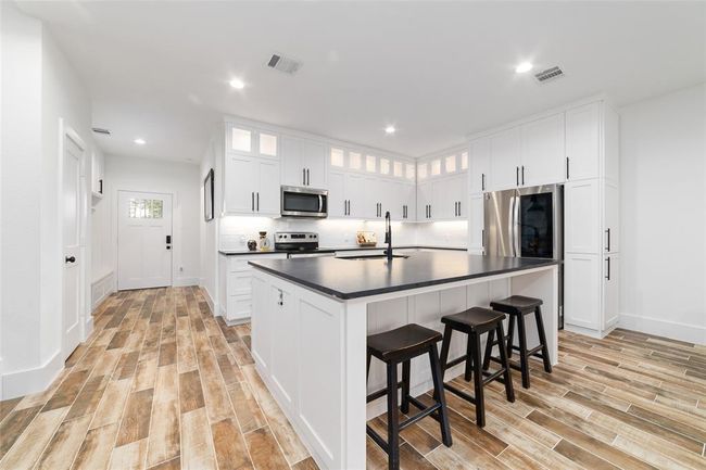 3014 Titus, House other with 4 bedrooms, 3 bathrooms and 3 parking in New Caney TX | Image 8