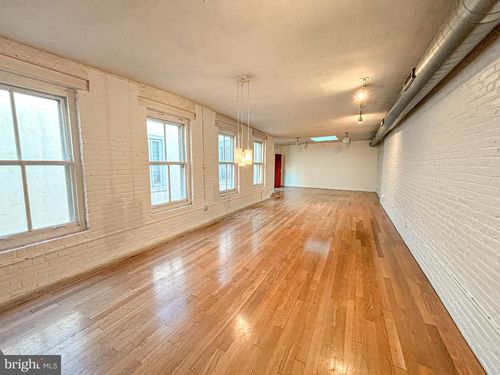 unit-4c-212 Race St, PHILADELPHIA, PA, 19106-1922 | Card Image