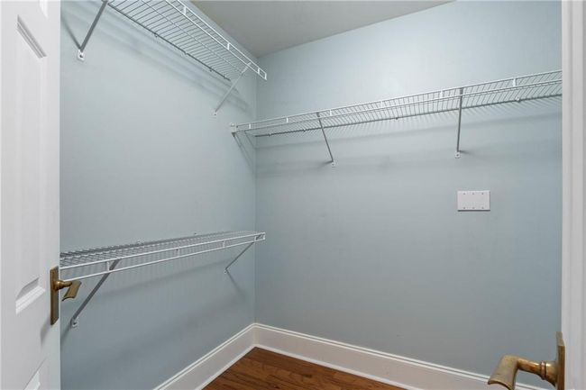 3330 Overland Dr, Condo with 2 bedrooms, 3 bathrooms and 2 parking in Roswell GA | Image 33
