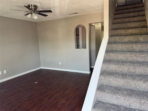 357 Nw Newton Dr, Burleson, TX, 76028-4668 | Card Image