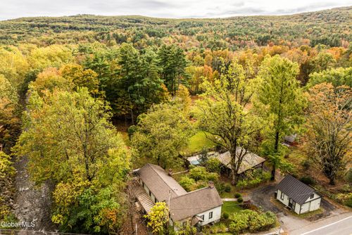 1 Wittenberg Rd, Bearsville, NY, 12409-5624 | Card Image