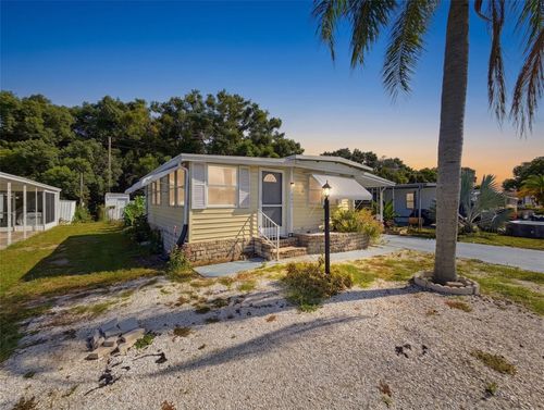 6601 Kumquat Dr, New Port Richey, FL, 34653-2826 | Card Image