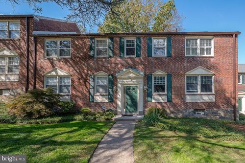 unit-135c-500 E Lancaster Ave, Saint Davids, PA, 19087-5037 | Card Image