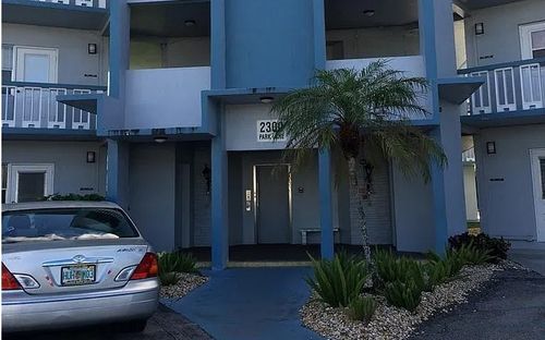 apt-312-2300 Park Ln, Hollywood, FL, 33021-3771 | Card Image