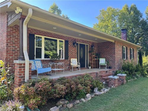 156 Grace Way, Ararat, NC, 27007-8354 | Card Image